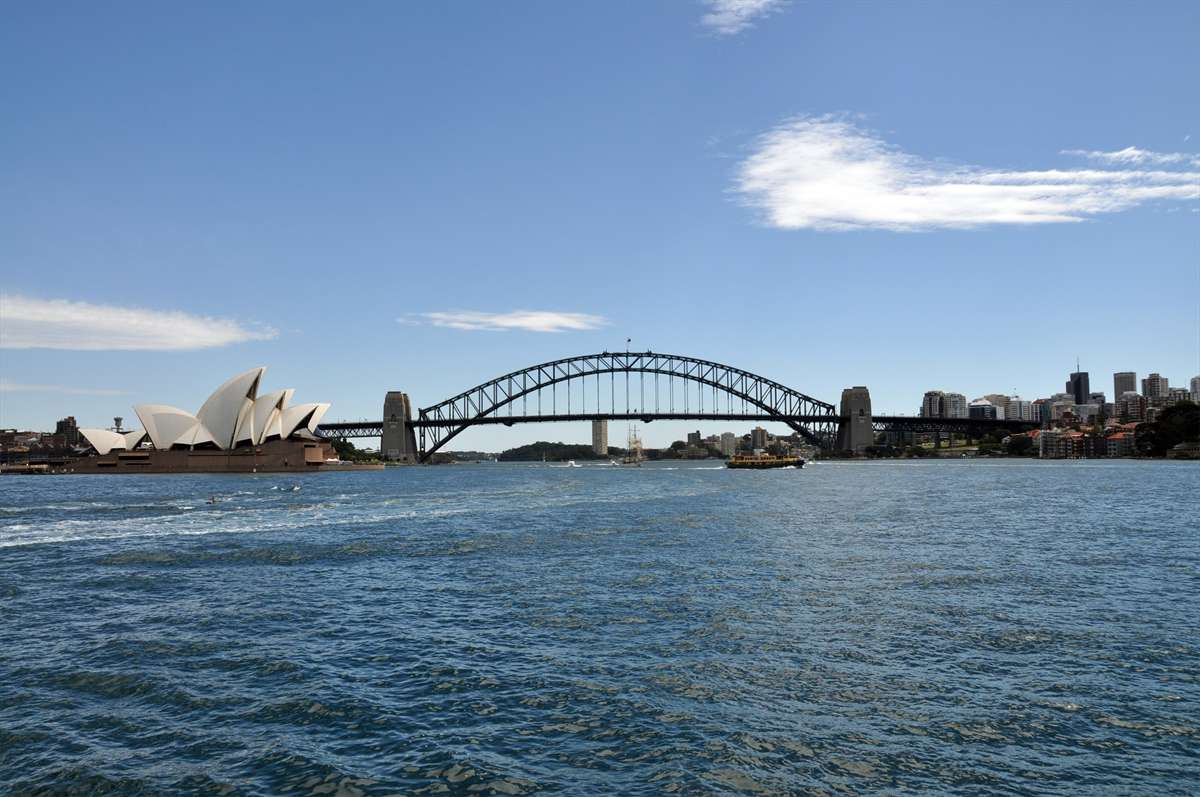 020_sydney_opera_harbourbridge