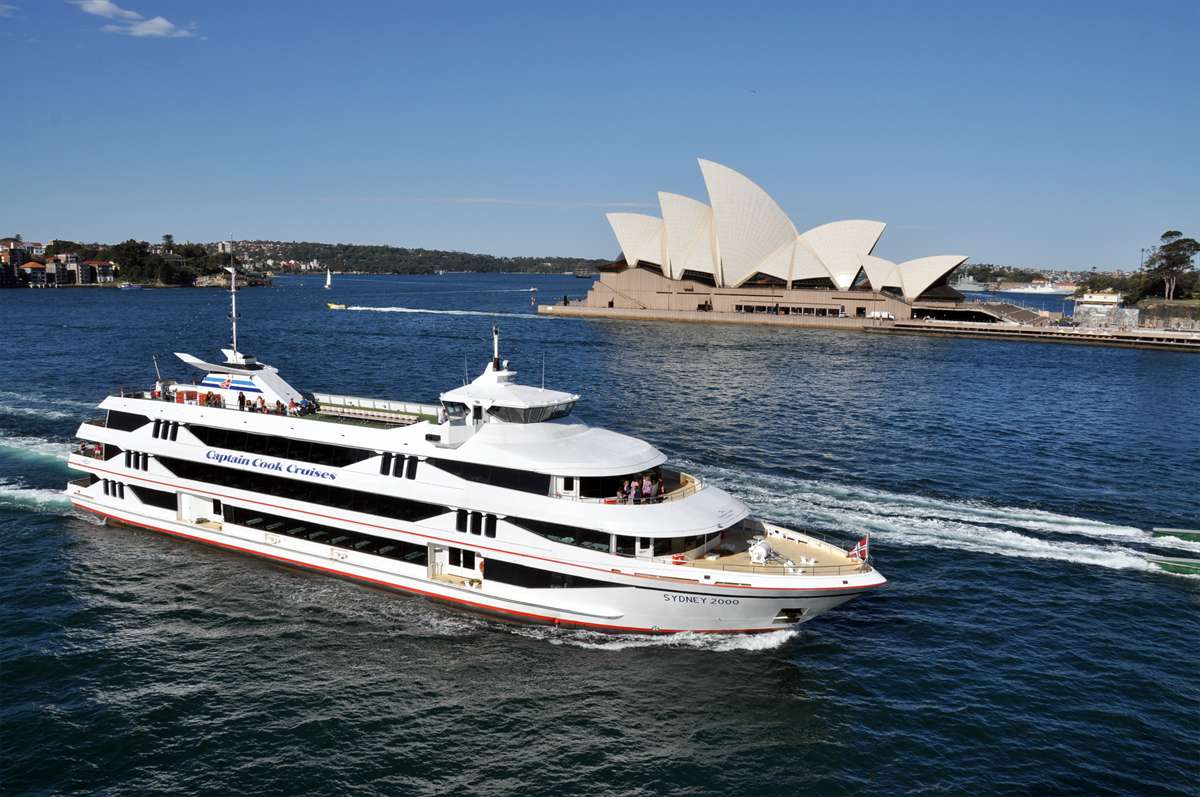 271_sydney_captain_cook_cruises